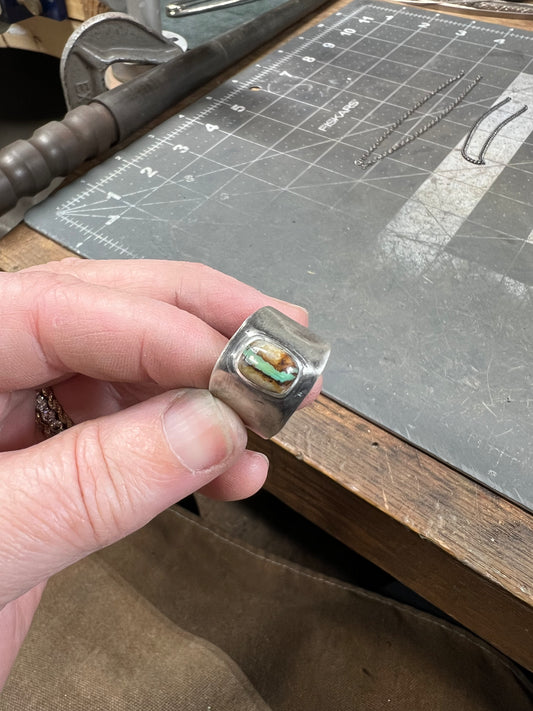 Royston Ribbon Signet Ring