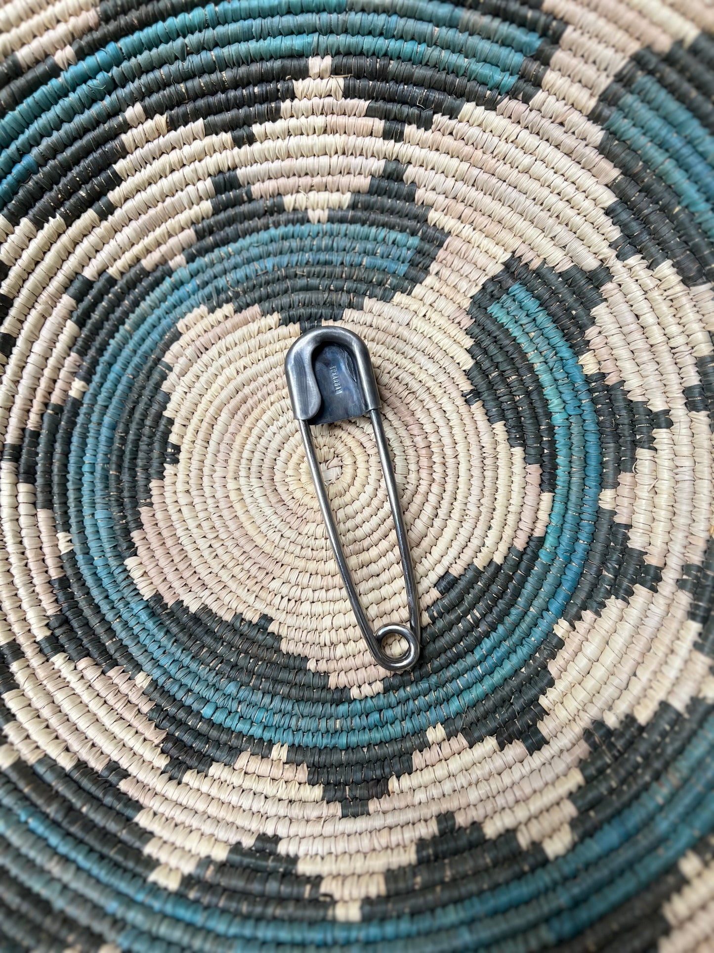 Kingman Diaper Pin (large stone)